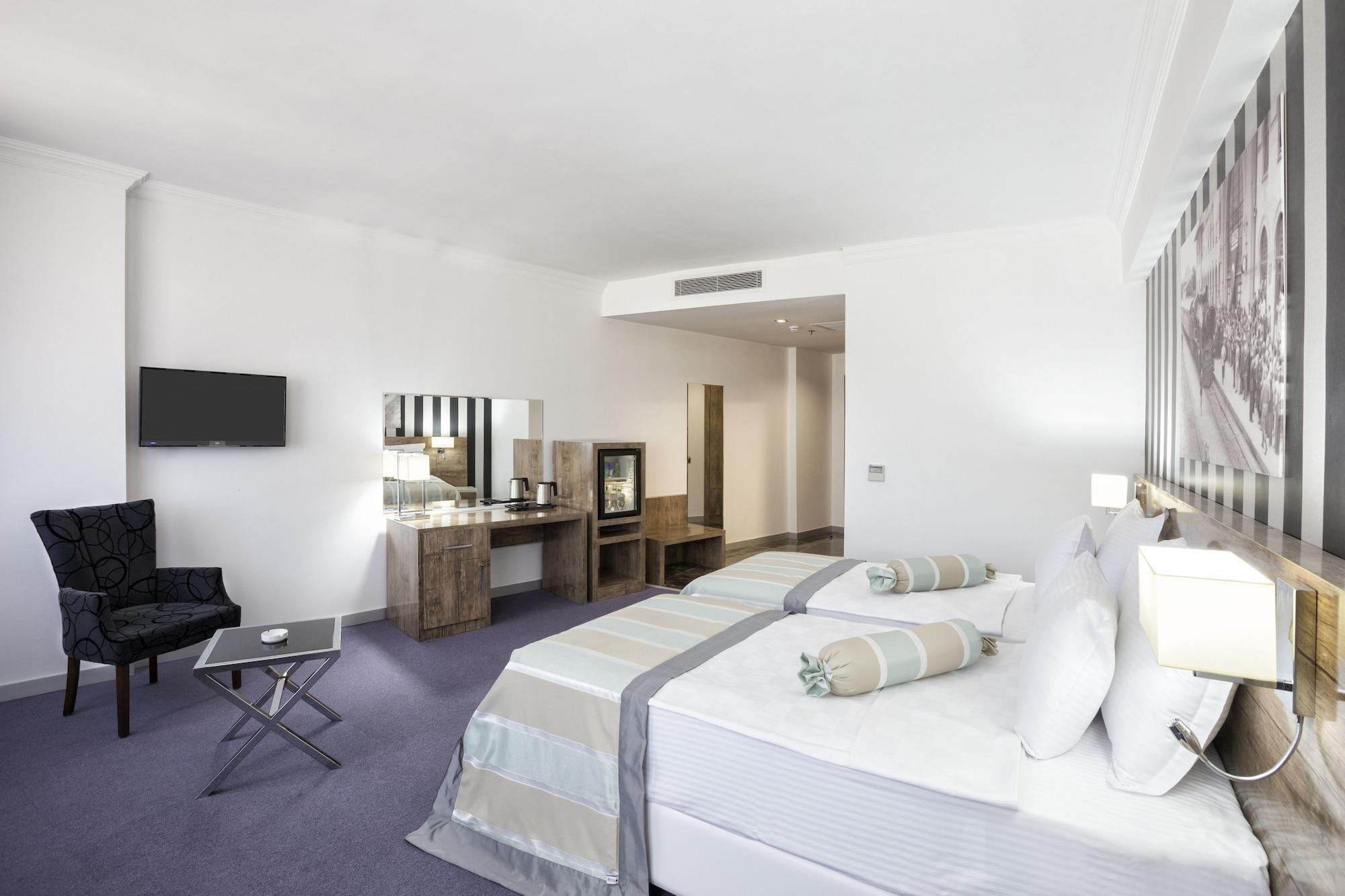 Ramada Hotel By Wyndham Edirne Zewnętrze zdjęcie