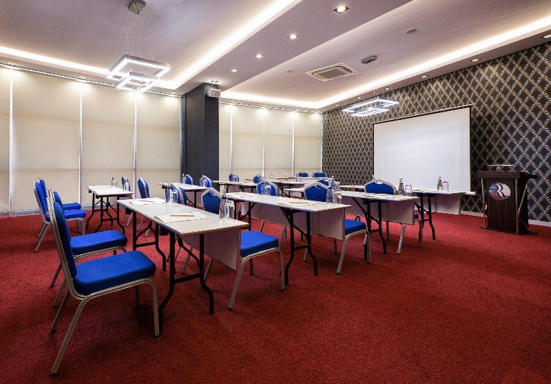 Ramada Hotel By Wyndham Edirne Zewnętrze zdjęcie
